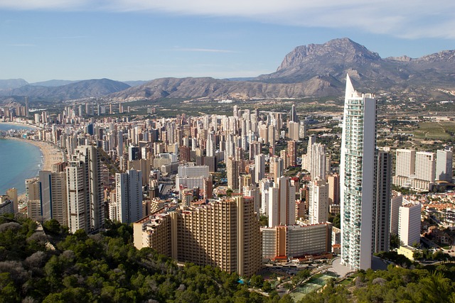Combien de temps faut-il pour aller de Benidorm à Jávea ?